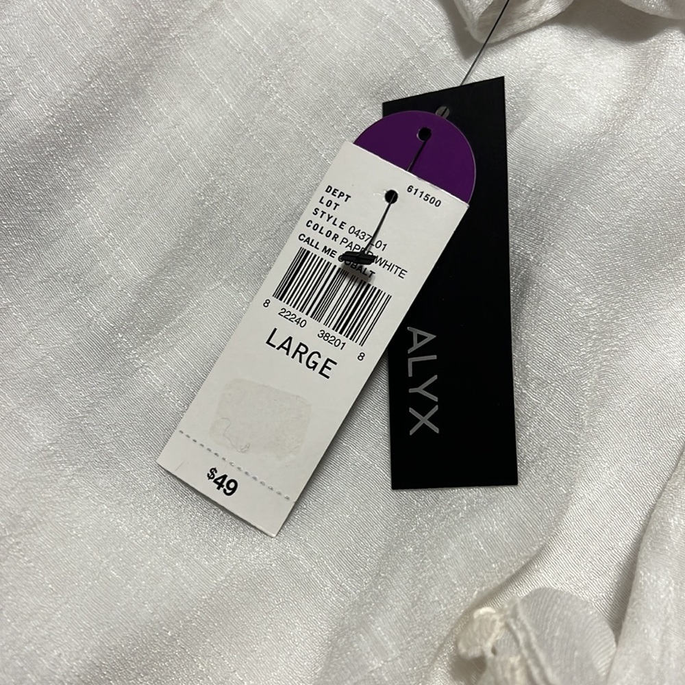 NWT Dressy White Linen Top With Necklace - Picture 4 of 5